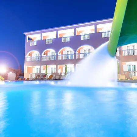 Дом отдыха Aeon 10-person Luxurious House